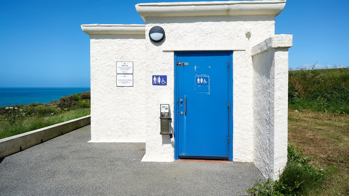newquay-public-toilets-remain-open-voicenewspapers-co-uk